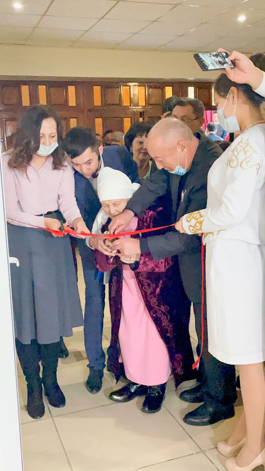 Салтанатты ашылу